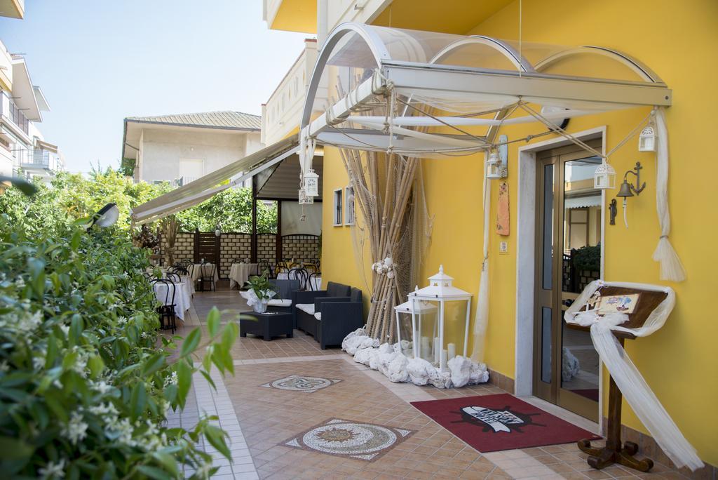 Nelson Hotel 3*